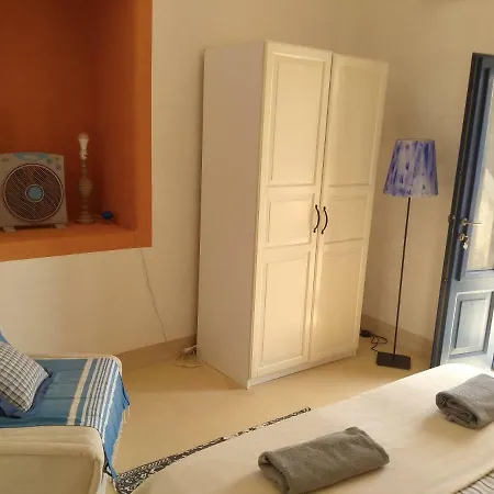 Alicudi Giardino Dei Carrubi- Al Gradino 365 Bed & Breakfast Exterior photo